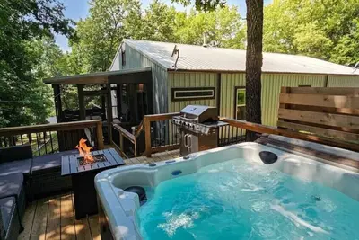 Image de Votre retraite avec vue et jacuzzi privé!