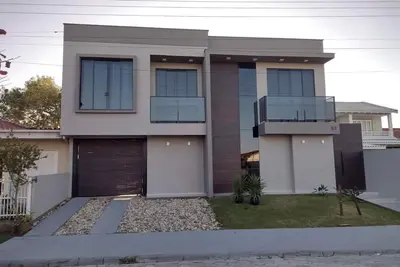 Image de Walking distance to the beach!