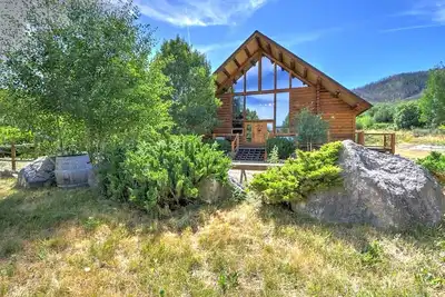 Image de Hydroelectric Lodge at Bair Ranch in Glenwood Canyon, Western Activities on Site