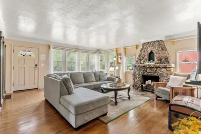 Image de Idyllic retreat near the Incline, nestled in Manitou’s breathtaking landscapes.
