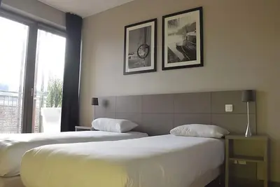 Image de Best Place to Stay in Lyon! Pet-friendly and Central Hotel with Onsite Parking!