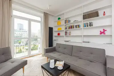 Image de Marszalkowska 140 | Modern Apartment | Balcony