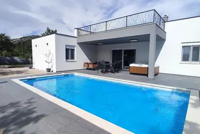 Image de Maison de vacances Posedarje pour 1 - 7 personnes avec 3 chambres à coucher - Maison mitoyenne