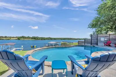 Image de 119 Christopher | Pool | Concierge Services Available