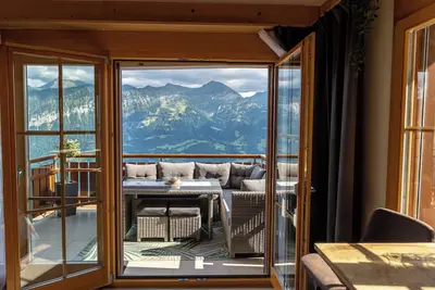 Cozy vacation apartment with panoramic view and sauna