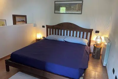 Image de Nestled in the wilderness a delightful house 3 minutes from the sea.