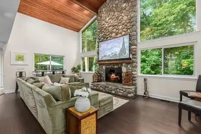 Image de Attainable Convenient Serenity in South East Michigan West Suburbs
