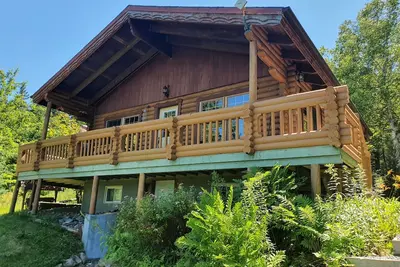 Image de Cozy log cabin with fantastic views and 2 bathrooms