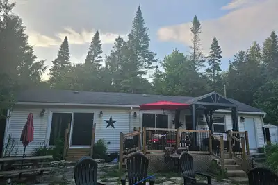 Image de Ultimate Games Room at the Beach