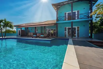 Image de New - Villa Blue Oasis! A luxurious, spacious villa with private pool