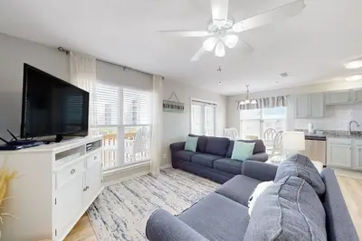 Image de Sunset Dreamer | Condo in Fort Walton Beach with ocean views and pool access