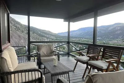 Image de Tower House - Views in all directions! Newly Remodeled
