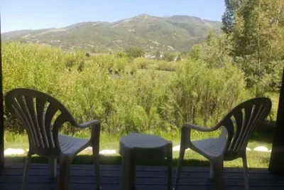 Image de Mtn. Townhome Near Ski Area- On Pond - Great Views