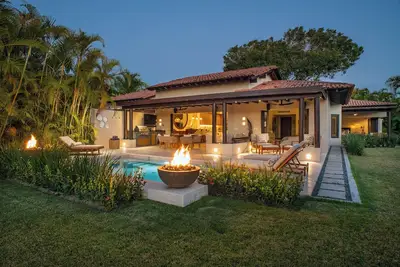 Private Luxury Villa in the heart of Las Palmas Punta Mita