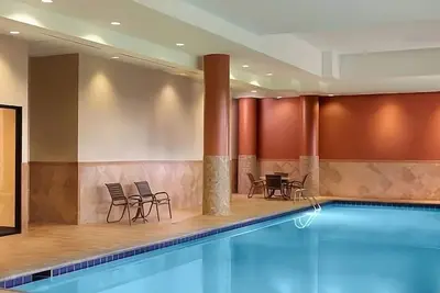 Image de Always a Great Idea To Unwind! 2 Convenient Units, Pool, Pets Allowed