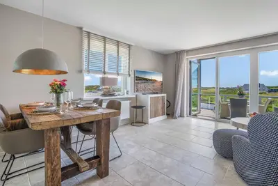 Image de Luxuriöse Ferienapartments mit Fulminantem Blick Über den Inselsüden