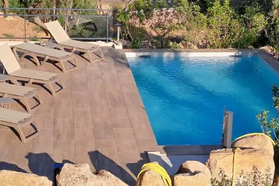 Image de Appartement neuf climatisé dans résidence avec piscine  proche des plages