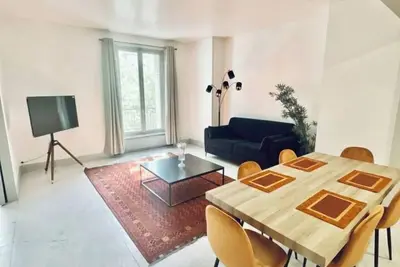Image de Appartement de luxe à côté de la tour Eiffel (Wifi/Netflix)