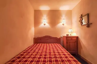 Image de À 150m des pistes de ski, 2ème étage, vue pistes de ski, balcon, télévision, casier à ski, 39m²