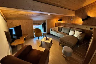 Image de Chalet, balcon, télévision, casier à ski, 80m², Les Menuires