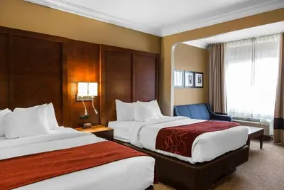 Image de Spacious suites minutes from San Jose International Airport! !