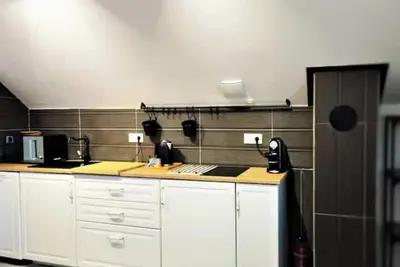 Image de Le studio avec jardin et piscine partagés