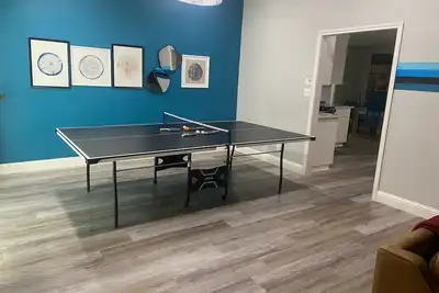 Image de Starry Nights & Fire Pit | Ping-Pong Home Near Lake Lewisville