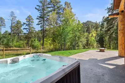 Image de Serene retreat in the Black Hills, Ac, Hot Tub, Close to Deadwood