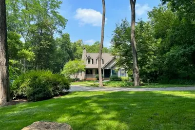Image de Luxury, Spacious, Resort Hideaway - 4 Br/4Bath, Pool Table, Hot Tub and Firepit!