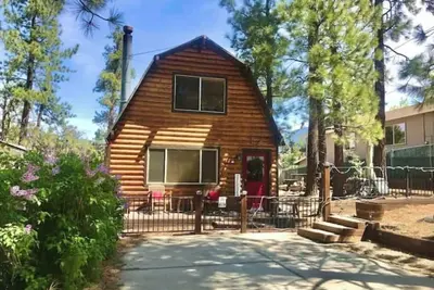 Image de LilCozyCabin/Spa/Deck/Bbq/3br