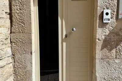 Entire apartment 40 sqm - self check in, electronic opening. Maximum privacy