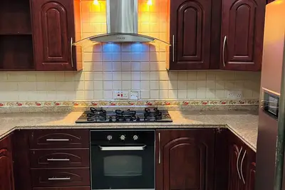 Image de Oysterbay 2-Bedroom near the Ocean- Free Wi-Fi
