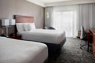 Image de Ideal Mix of Comfort and Value! 3 Comfortable Units, Pet-Friendly, w/ Pool
