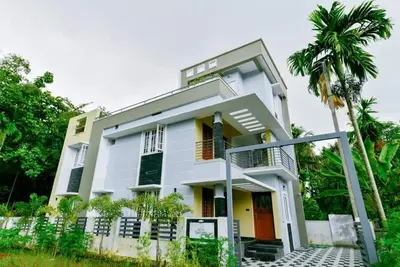 Image de 2-bedroom service apartment on upstairs   with Ac comfort