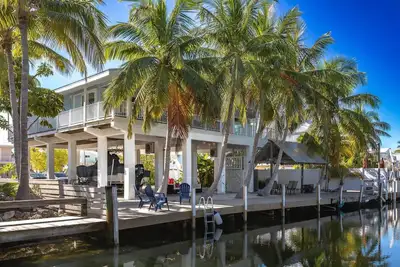 Image de La Brisa: Discover Paradise, Exquisite Canal Front Home on Little Torch Key, Dockage & Dog-Friendly!