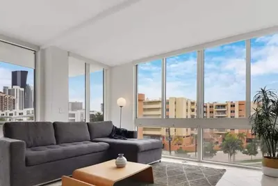 Image de Roami at Sunny Isles | Rooftop Pool | 4 Bedroom