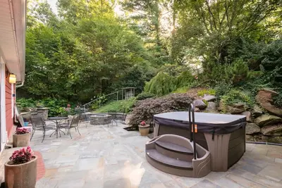 Image de Cardinal Cottage - Hot tub!