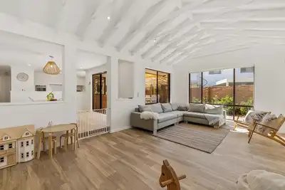 Image de Spacious Family Retreat Minutes from City Beach & Scarborough