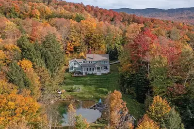 Image de The best spot for fall foliage