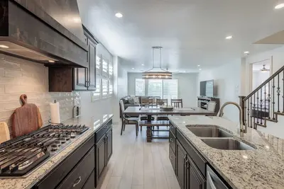 Image de Desert Rose Getaway at The Ledges Golf Club *Resort Amenities Included!