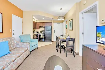 Image de King Suite Close to Disney & Universal Fun!
