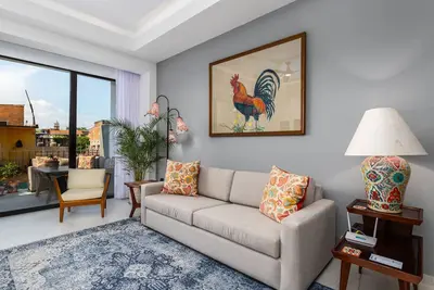 Image de Brand New! Outstanding Pool & Amenities!