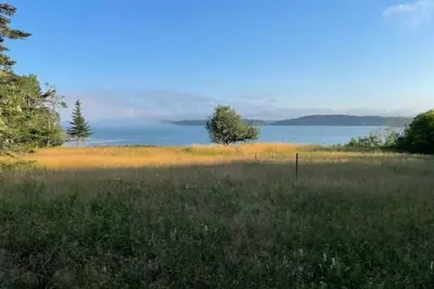 Image de Oceanfront with Private Beach - Little Bay Retreat