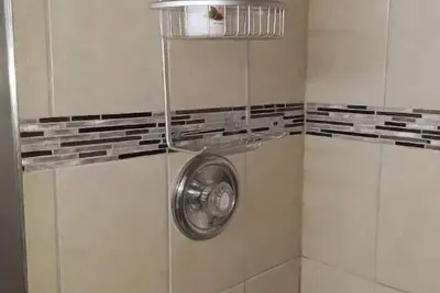 Image de At Home Apartment w/Self Check-in + Free Parking