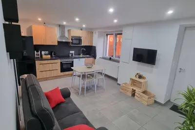 Image de Appartement avec jardin Ă 10 minutes de la ville de Saint-Flour
