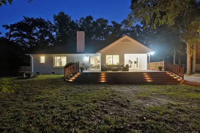 Image de Middle Sound Hideaway- Dog Friendly, 5 Miles to Beach, 4Bd\/2bBa