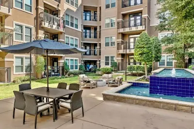 Image de Your personal La Chambre de Maison in Fort Worth! \nGorgeous 2 bedroom\n