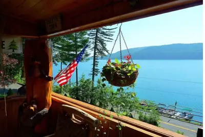 Image de Main Lodge 4\n