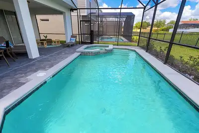 Image de Near Disney\/Themed Kids Br\/Pool & Spa at Wir 23107