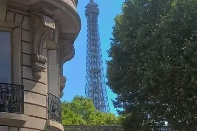 Image de Eiffel Tower view - refurbished charming & cosy